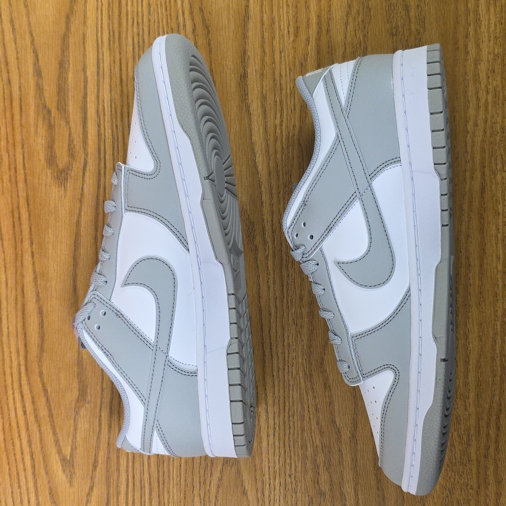 Nike Dunk Low Retro White/Light Smoke Grey Men's Size 10 HF5441-105 New - Picture 4 of 7